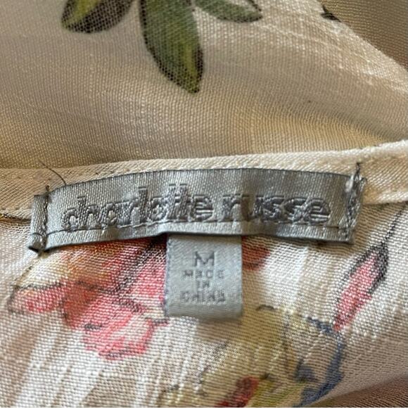 CHARLOTTE RUSSE BOHO CROCHET LONG SLEEVE FLORAL ROMPER MEDIUM - Picture 9 of 10